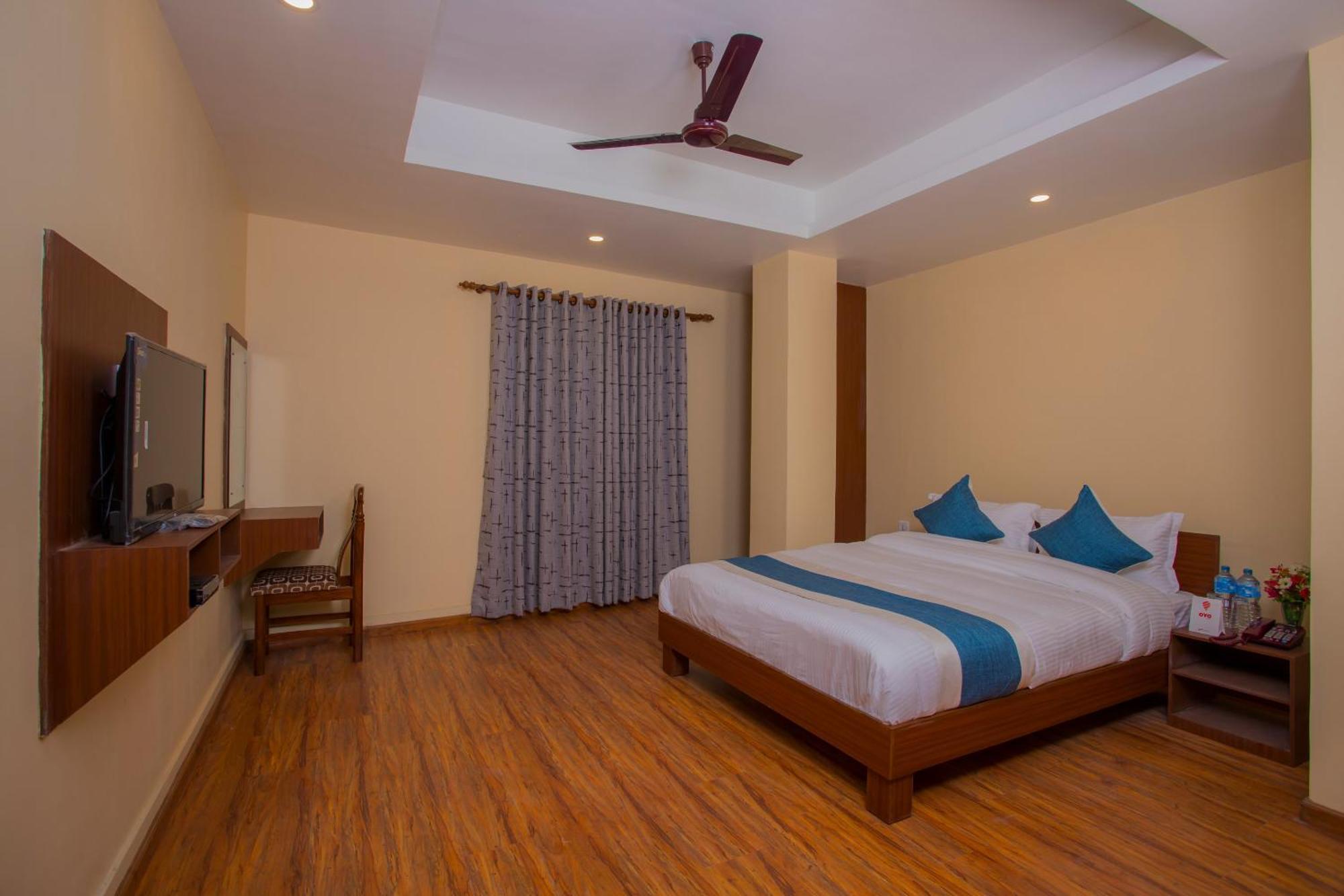 Oyo 273 Hotel Rara Palace Katmandu Dış mekan fotoğraf